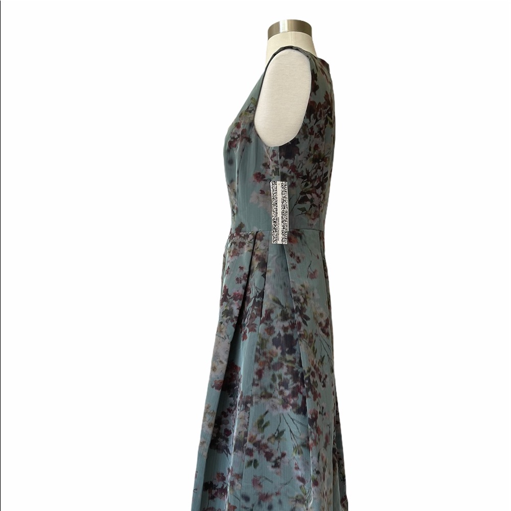 Kay Unger Sleeveless Floral Mid Calf Dress - Picture 4 of 11